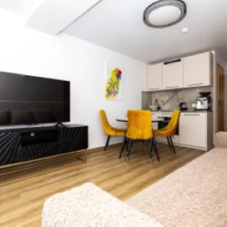 Seimos Apartamentai, Mano Sventove Palanga