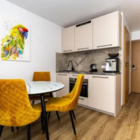 Seimos Apartamentai, Mano Sventove * Palanga